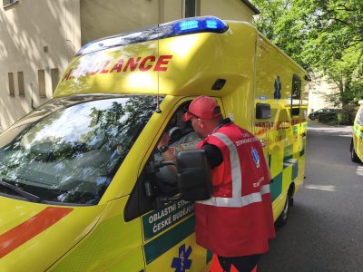 Biohazard tým jihočeské záchranky cvičil ve Strakonicích zásah u podezření na vysoce nakažlivou nemoc